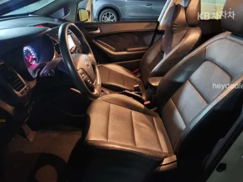 Kia Cerato (K3)