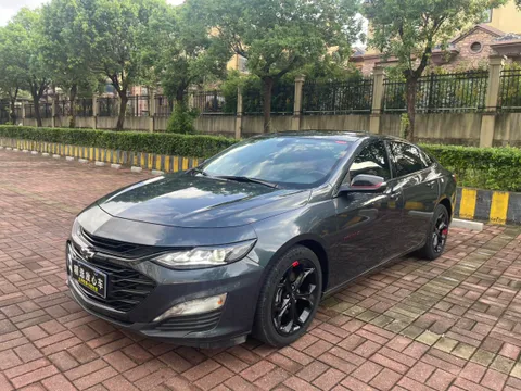 Chevrolet Malibu XL