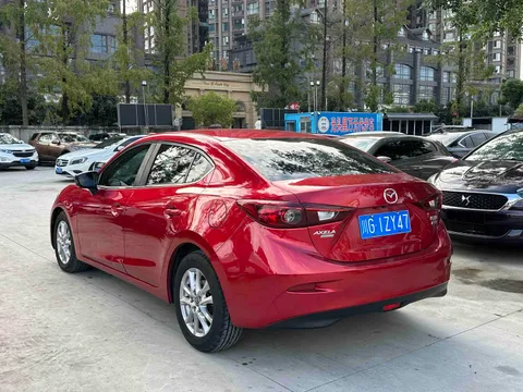 Mazda Mazda 3