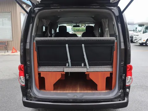 Nissan Vanette