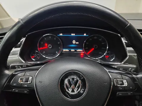 Volkswagen Phideon