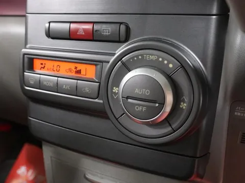 Toyota Pixis Space