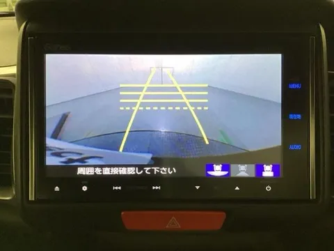 Honda N-BOX Slash