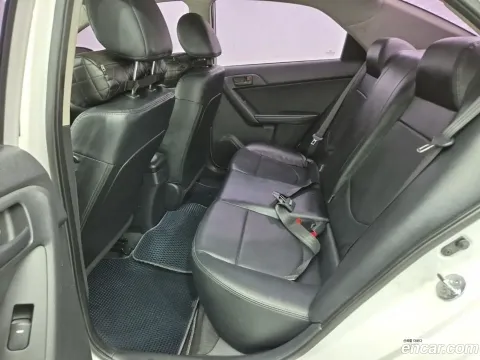 Kia Cerato (Forte)