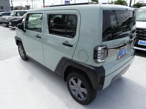 Daihatsu Taft