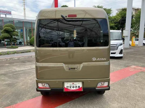 Daihatsu Atrai