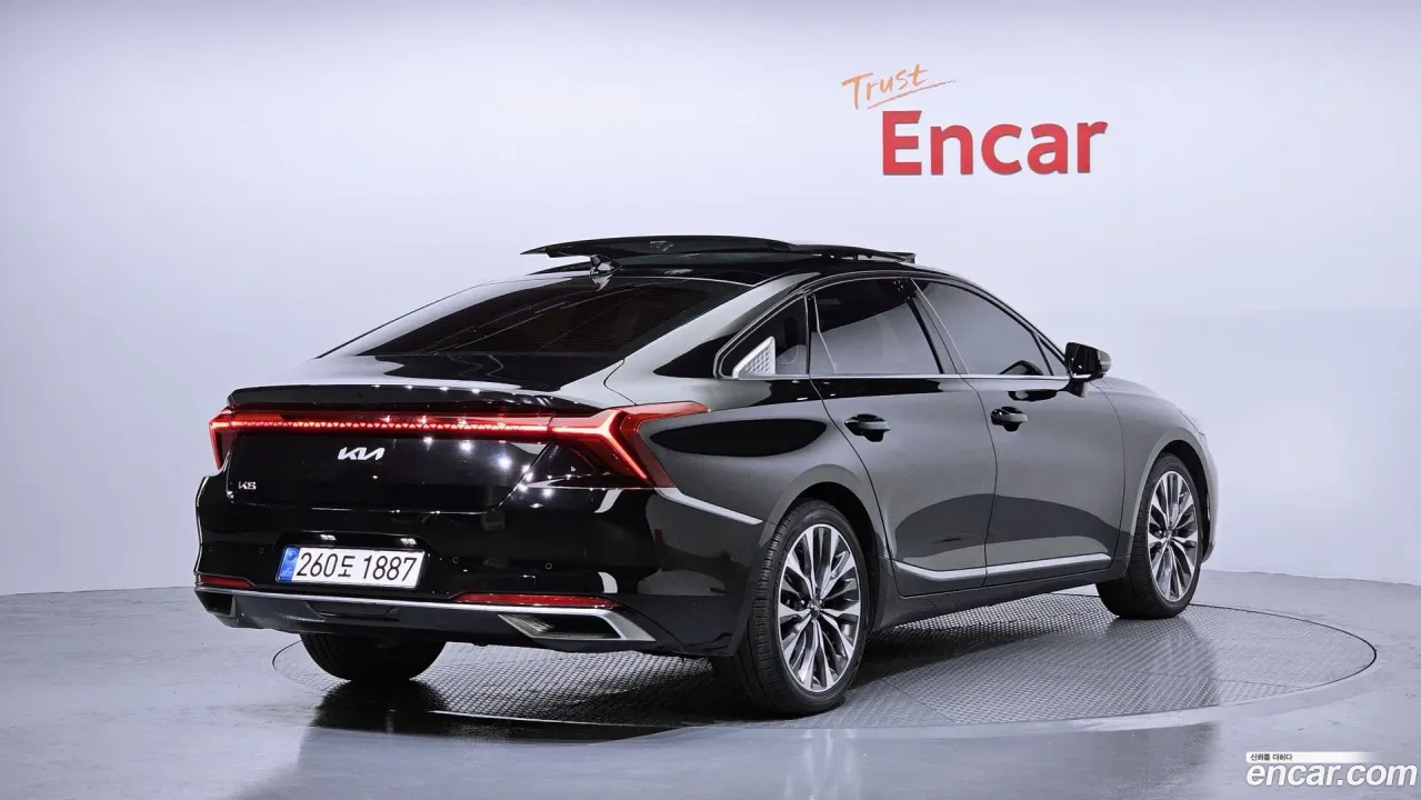 Kia K8