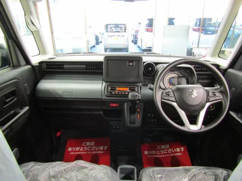 Suzuki Spacia Base