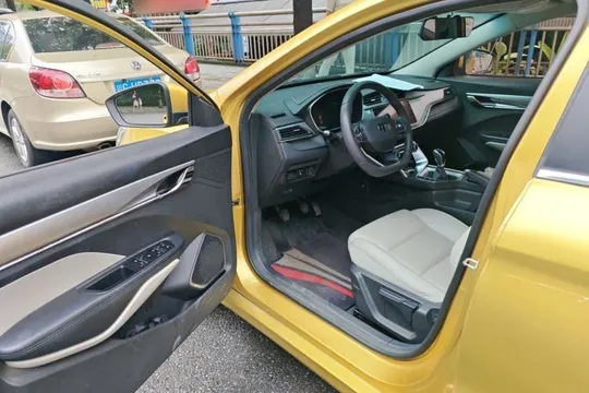 Geely Binray
