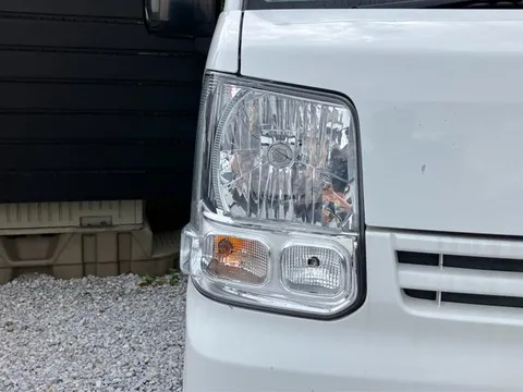 Mitsubishi Minicab Van