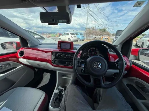 Volkswagen Up