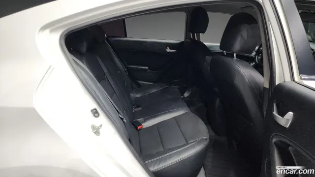 Kia Cerato (K3)