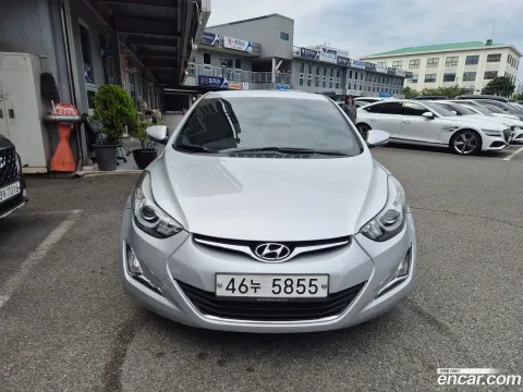 Hyundai Elantra (Avante)