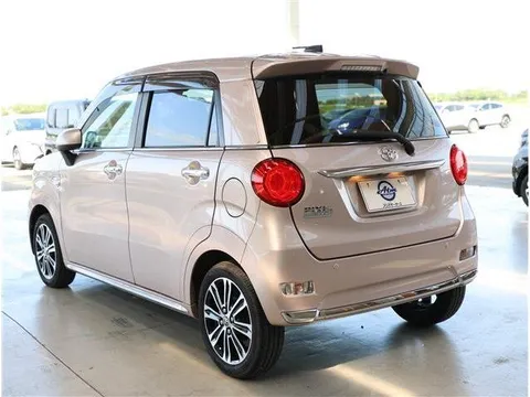 Toyota Pixis Joy