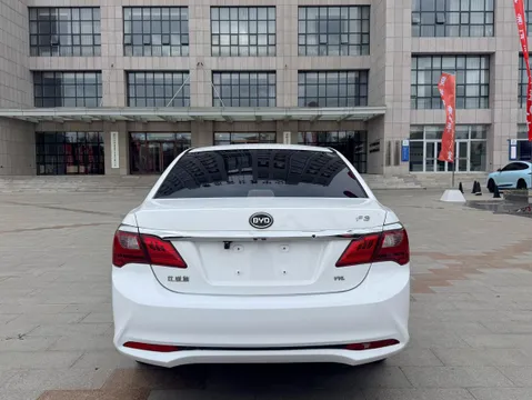 BYD F3