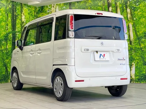 Suzuki Spacia