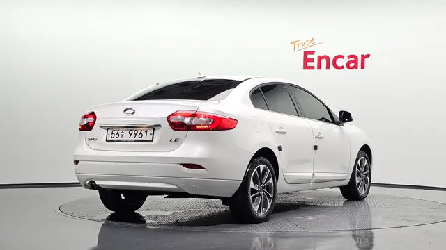 Renault SM3