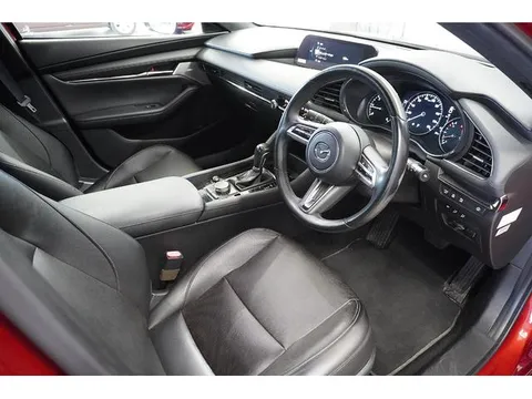 Mazda MAZDA3 Fastback