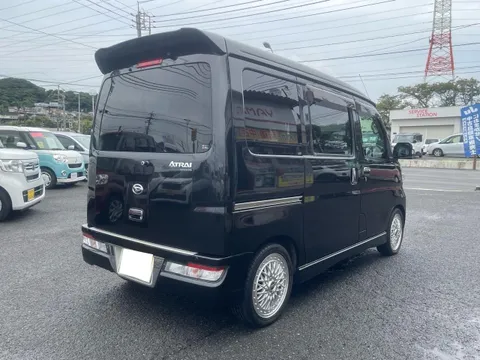 Daihatsu Atrai Wagon