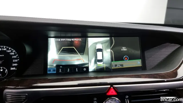 Genesis G90 (EQ900)