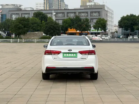 Kia K4