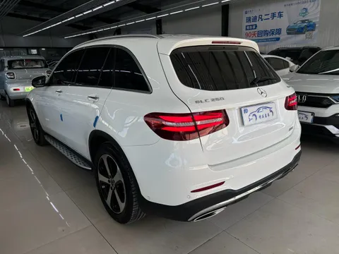 Mercedes-Benz Mercedes-Benz GLC