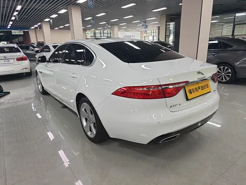 Jaguar XFL