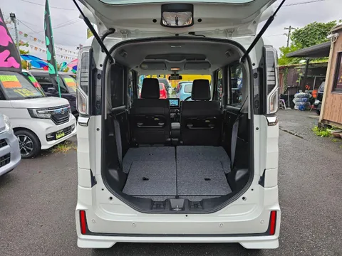 Suzuki Spacia Custom