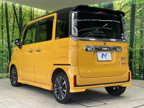 Suzuki Spacia Custom