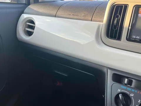 Daihatsu Mira Tocot