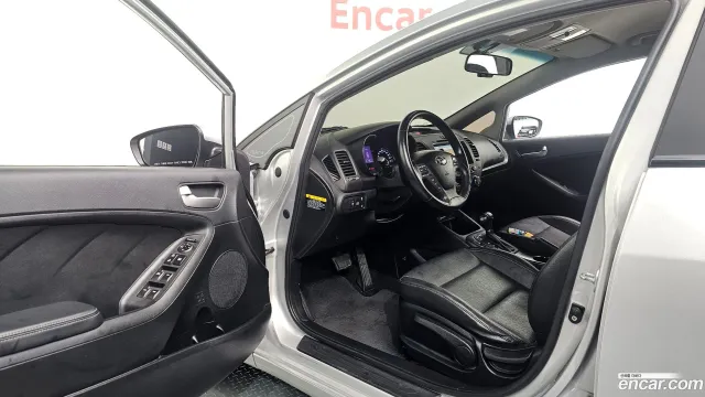 Kia Cerato (K3)