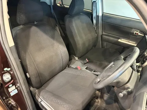 Toyota Corolla Rumion