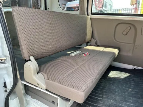 Nissan Clipper