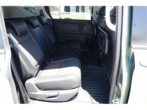 Honda Freed Plus