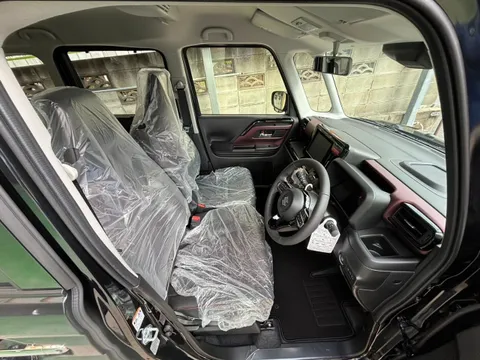 Suzuki Spacia Custom