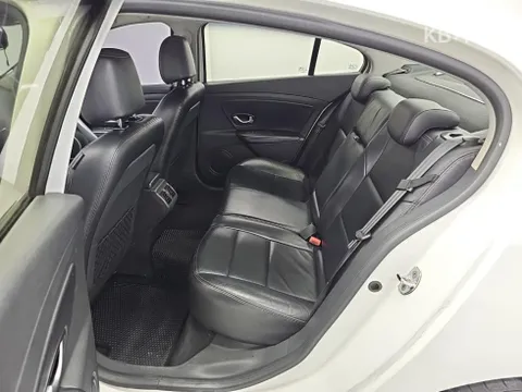 Renault SM3