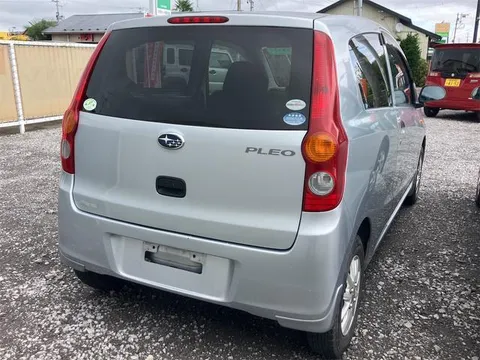 Subaru Pleo