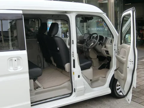 Nissan Clipper Rio