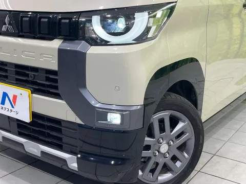 Mitsubishi Delica Mini