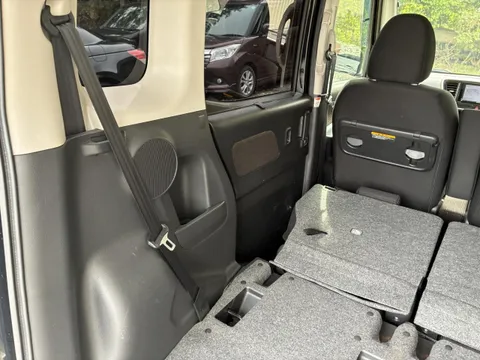 Mitsubishi eK Space Custom