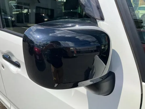Suzuki Spacia Base
