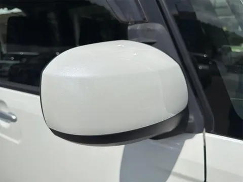 Toyota Pixis Mega