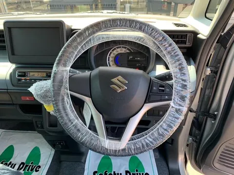 Suzuki Spacia Base