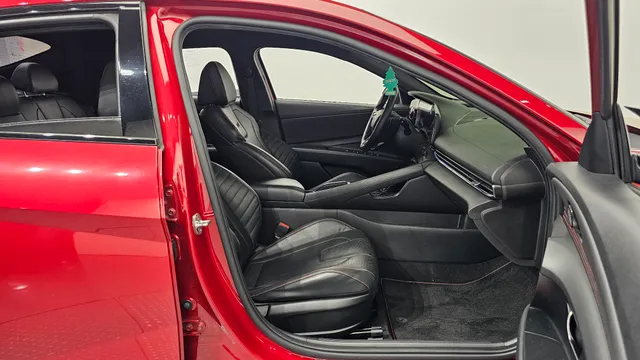 Hyundai Elantra (Avante)
