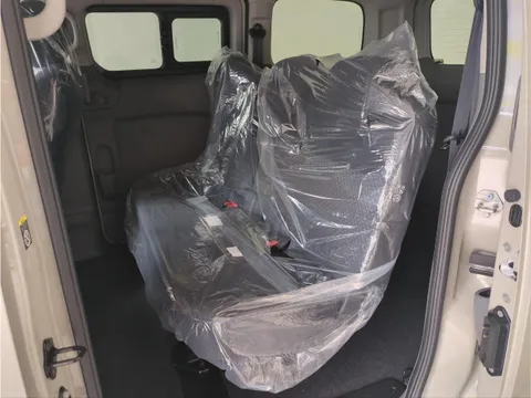 Nissan Vanette