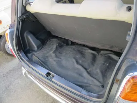 Daihatsu Mira Gino