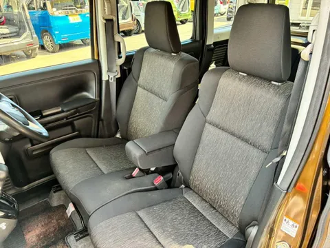 Suzuki Spacia Custom