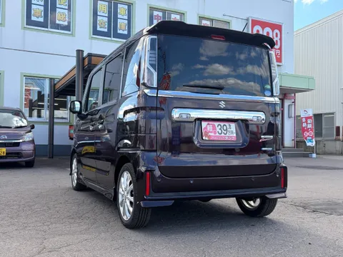 Suzuki Spacia Custom