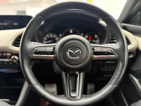 Mazda MAZDA3 Fastback