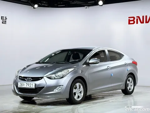 Hyundai Elantra (Avante)